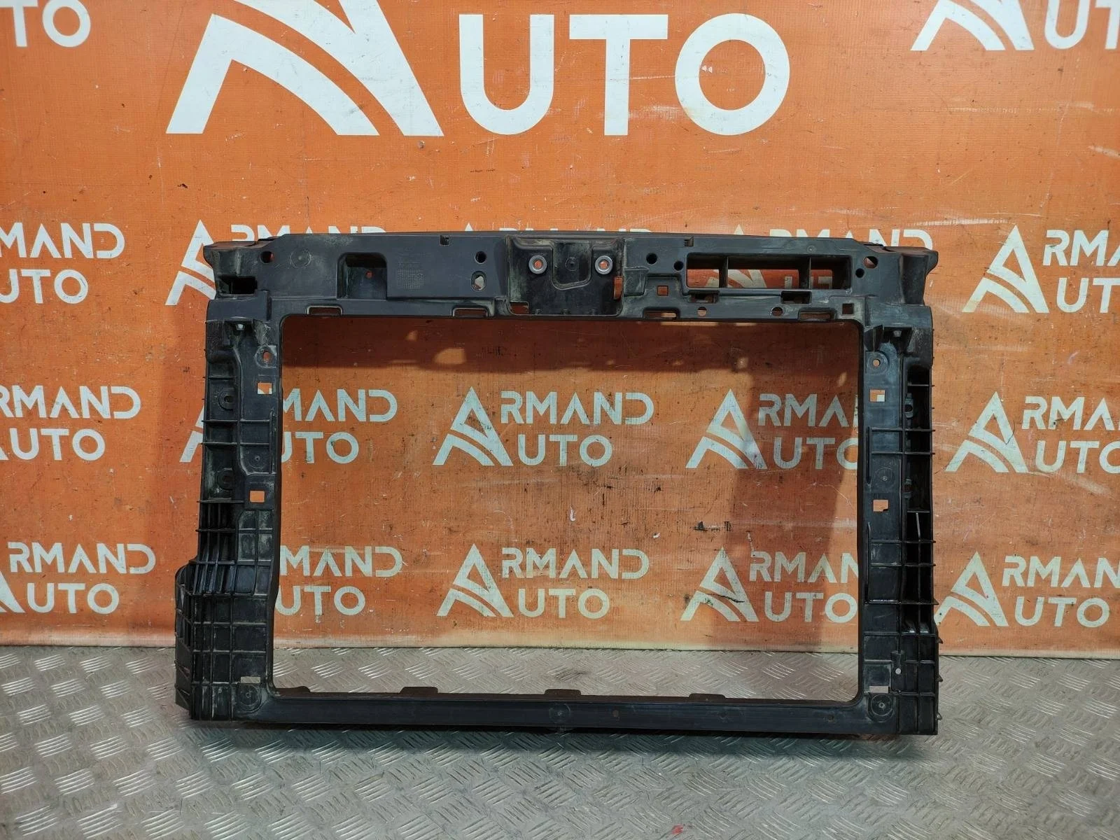 Панель передняя (суппорт радиатора) Skoda Rapid 2020-нв