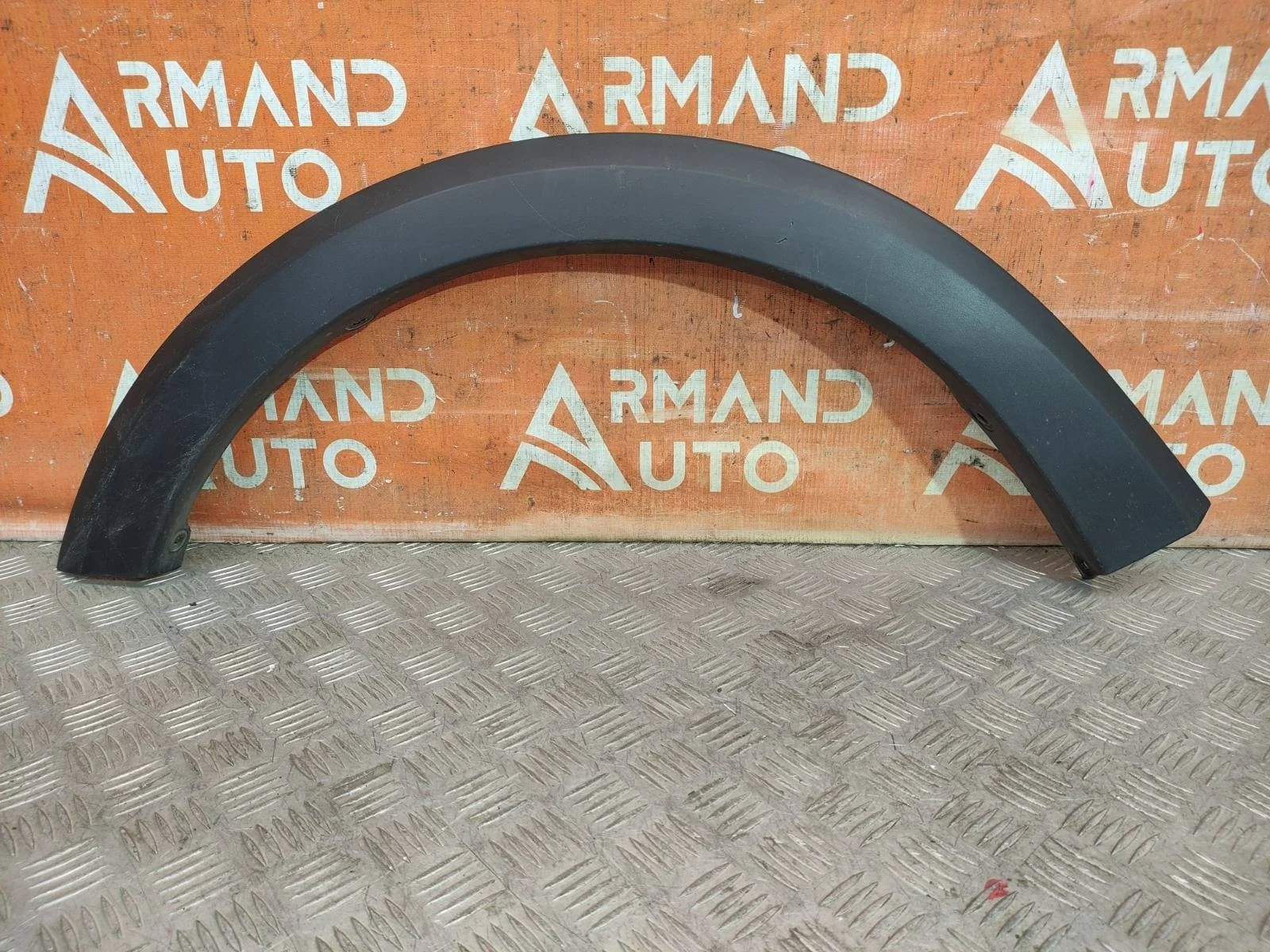 Расширитель крыла Renault Sandero 2013-2019
