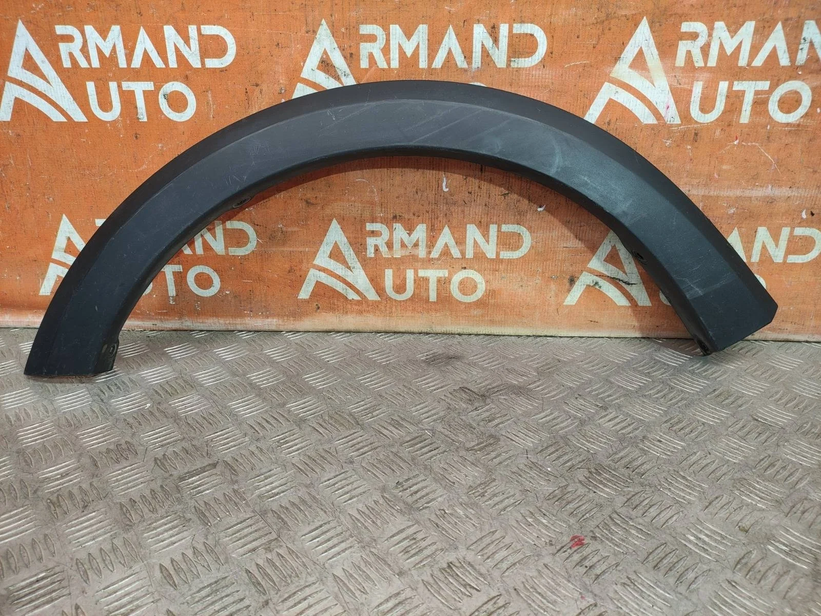 Расширитель крыла Renault Sandero 2013-2019