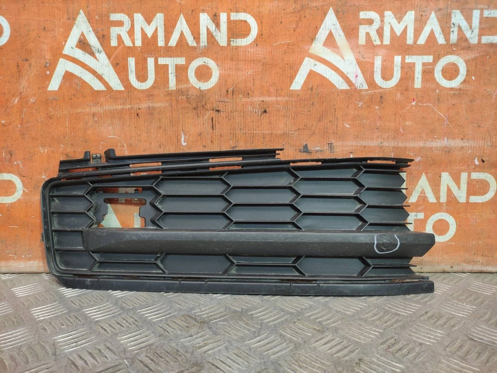 Решетка бампера Skoda Kodiaq 2016-2022