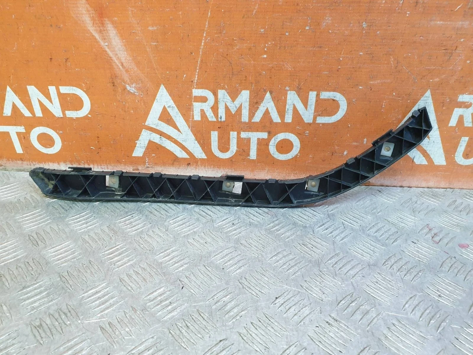 Кронштейн бампера Hyundai Solaris 2010-2017