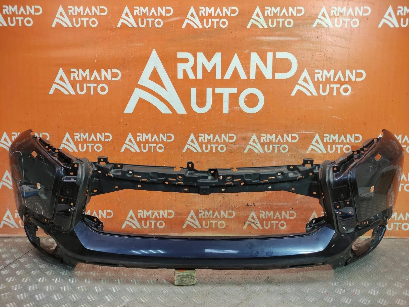 Бампер Mitsubishi Pajero Sport 2015-2021 3