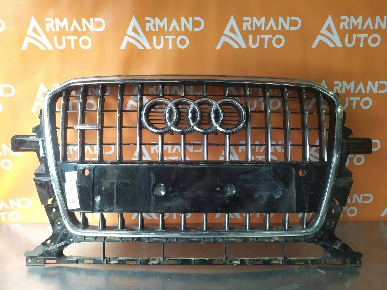 Решетка радиатора Audi Q5 2012-2017 8R