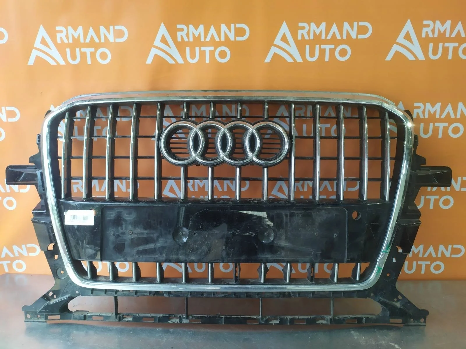 Решетка радиатора Audi Q5 2012-2017 8R
