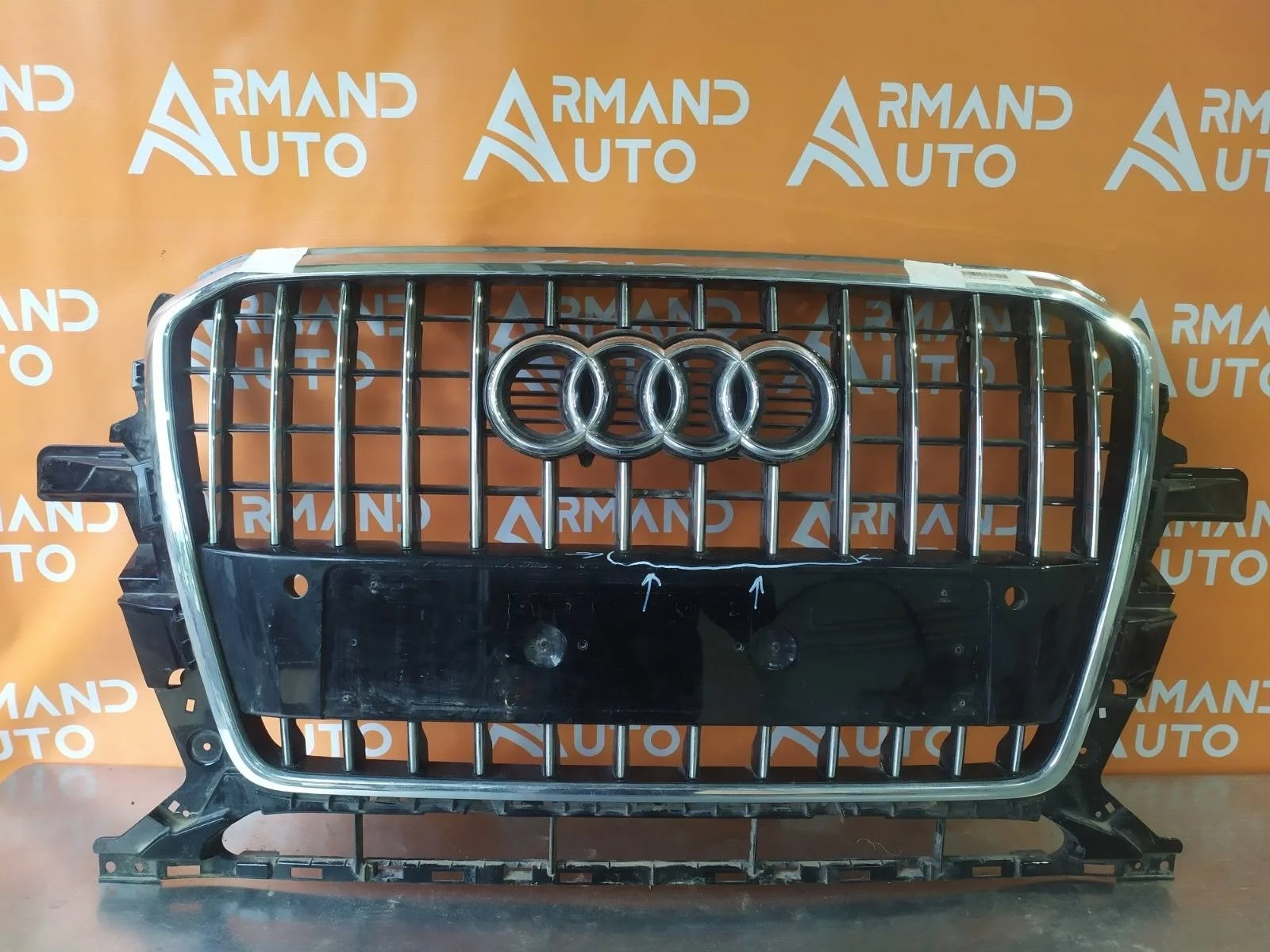 Решетка радиатора Audi Q5 2012-2017 8R