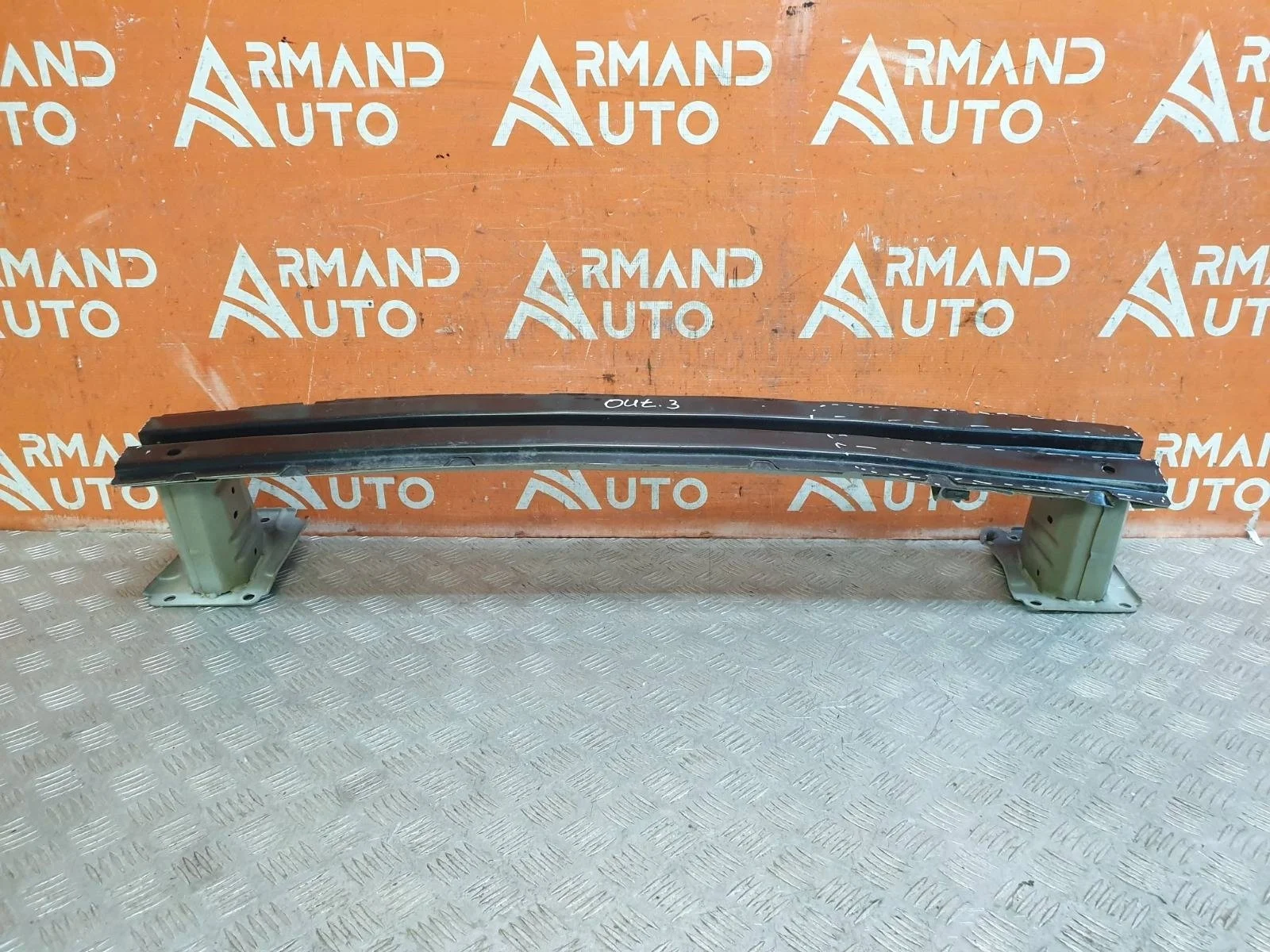 Усилитель бампера Mitsubishi Outlander 2012-нв 3