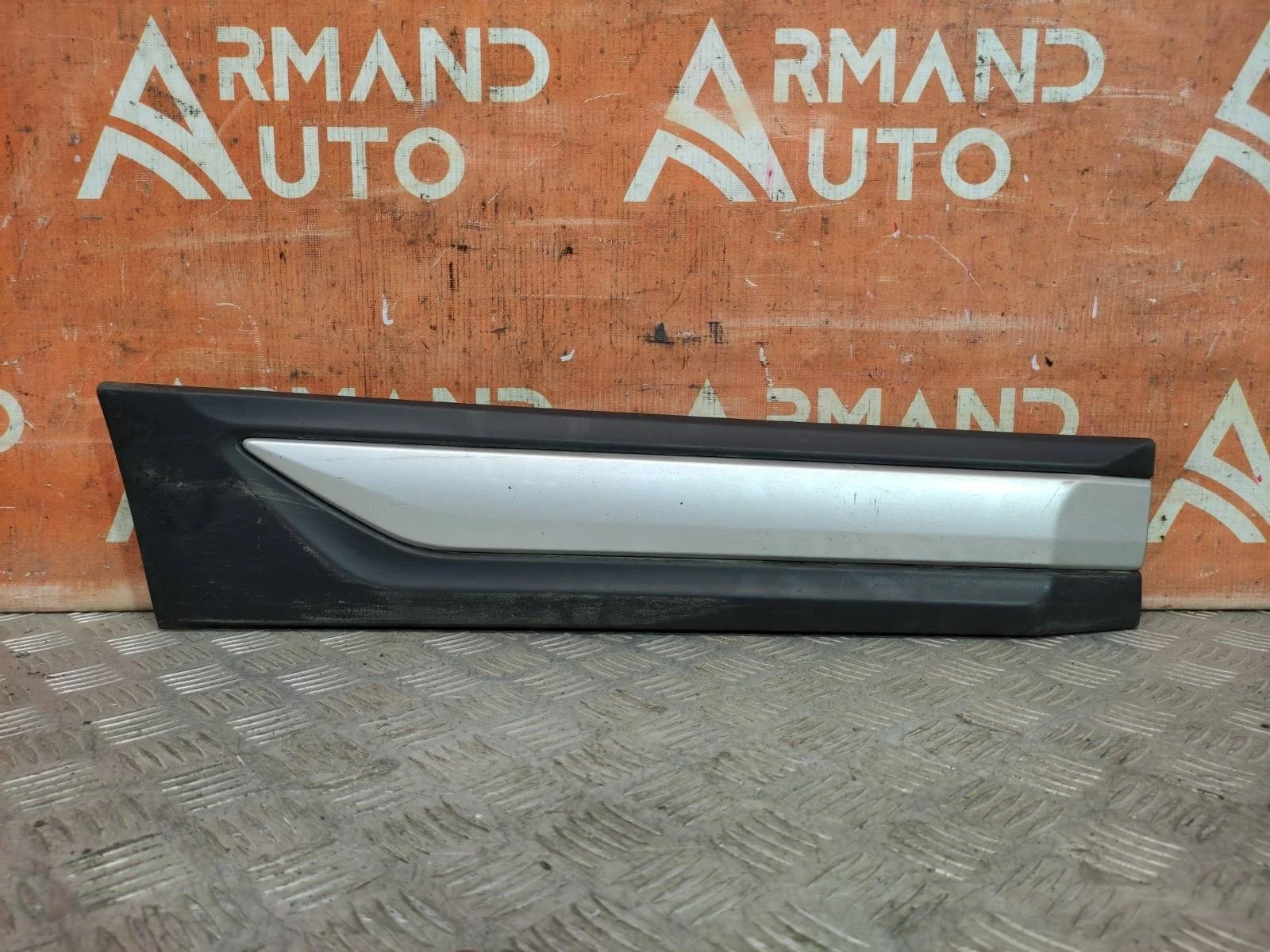 Молдинг двери Mitsubishi Outlander 2015-нв 3