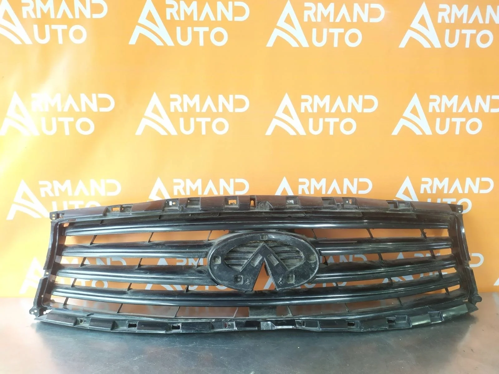 Решетка радиатора Infiniti FX / QX70 2013-2017 S51