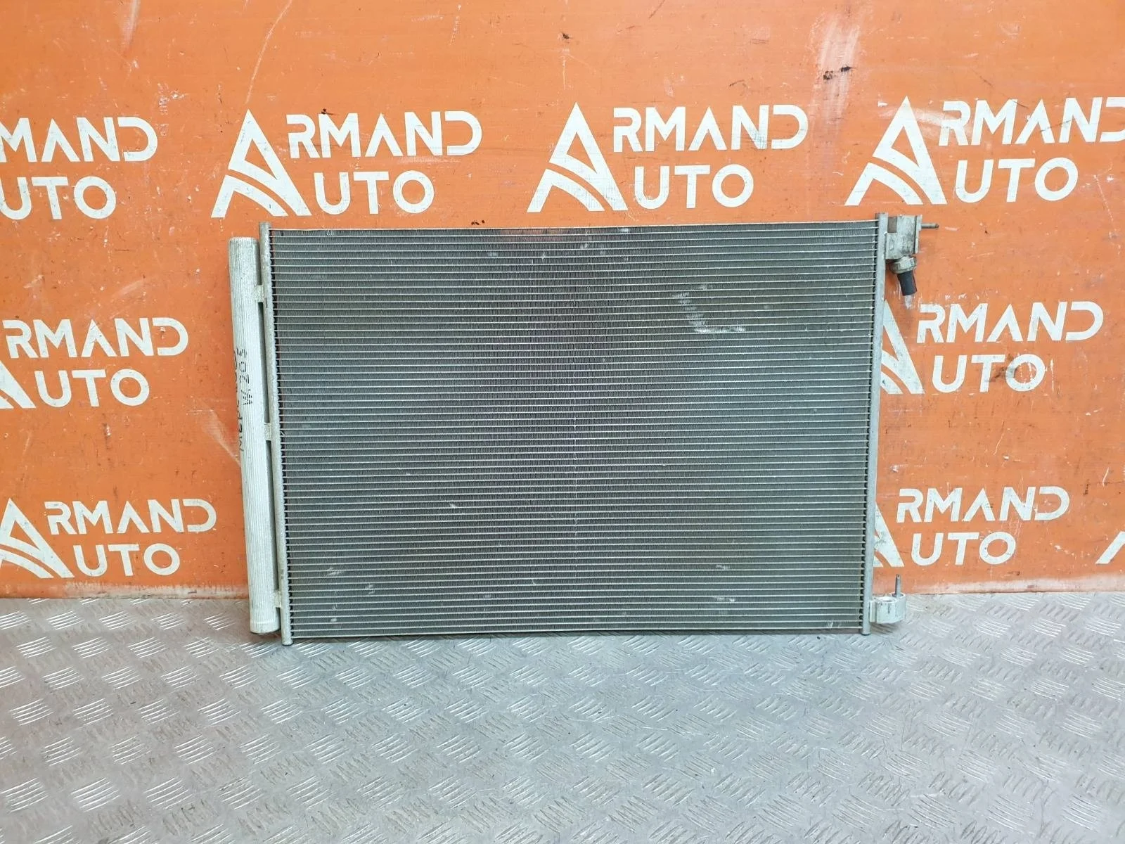 Радиатор кондиционера Mercedes -Class 2014-2021 W205