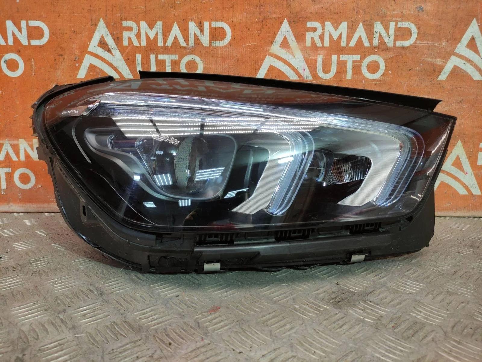 Фара Mercedes GLE-Class 2018-нв V167