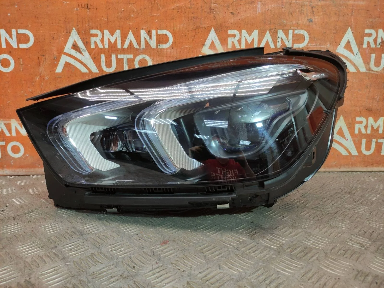 Фара Mercedes GLE-Class 2018-нв V167