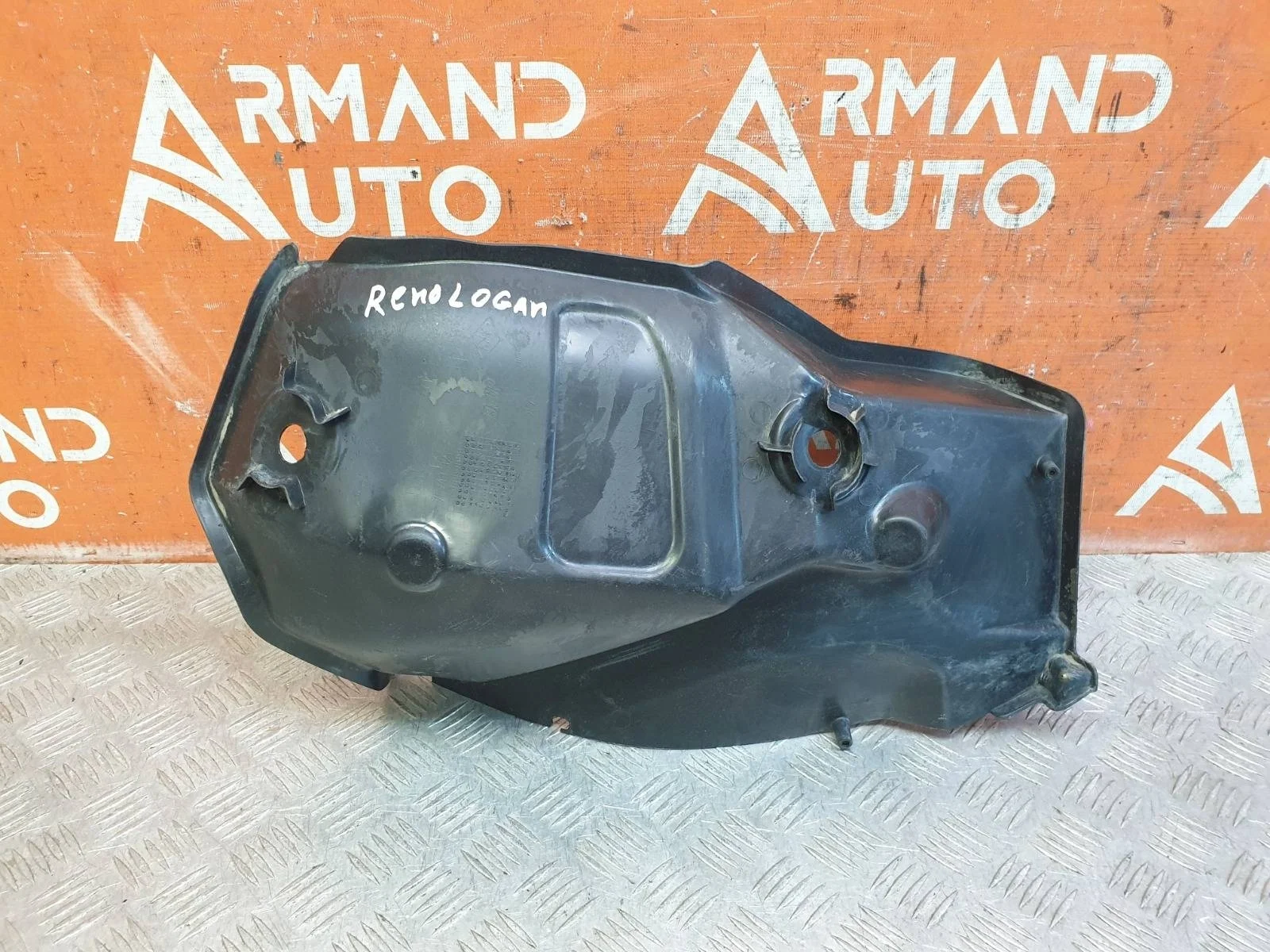 Подкрылок Renault Logan 2012-2022