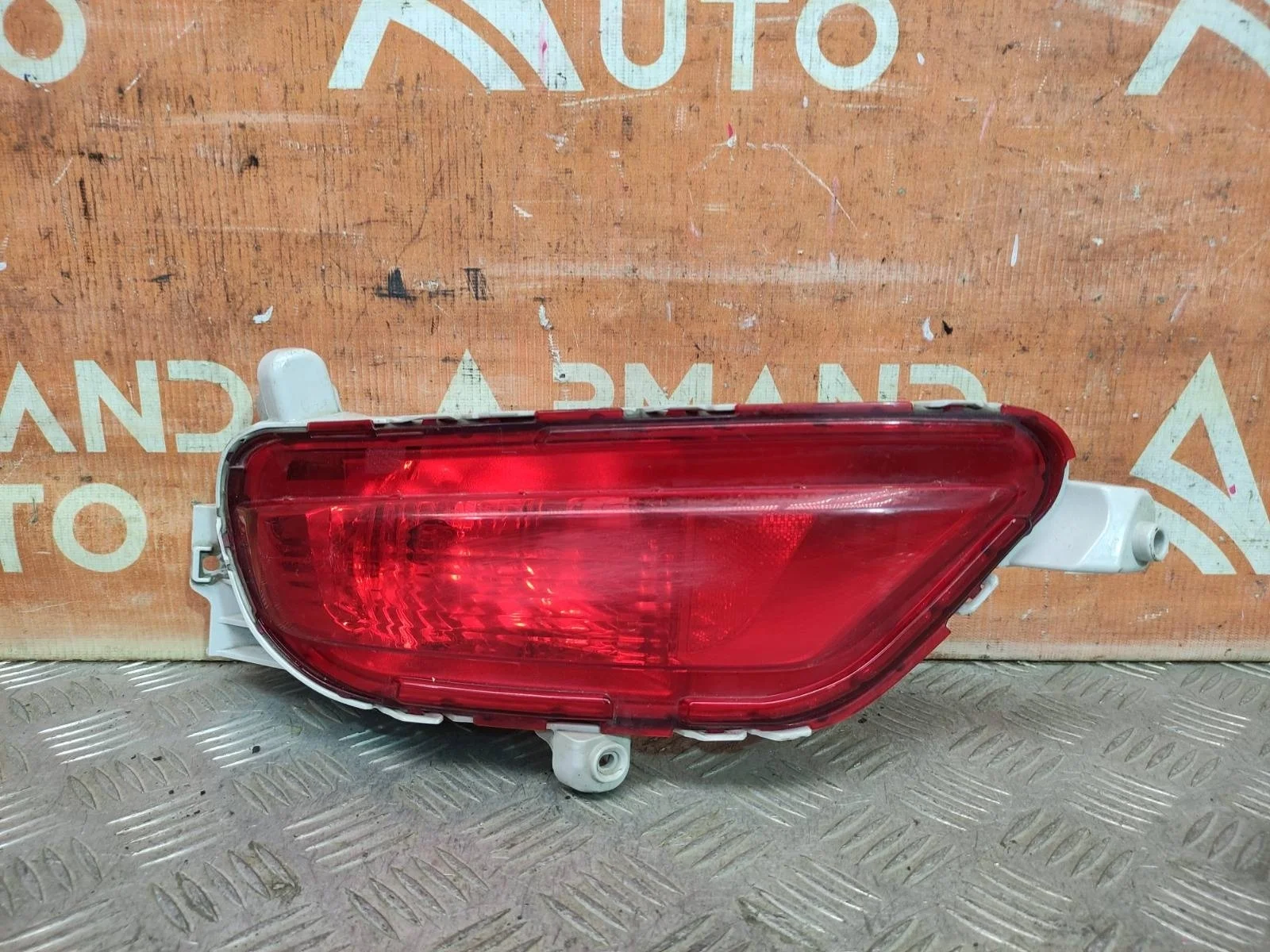 Фонарь противотуманный Mazda CX-5 2017-нв