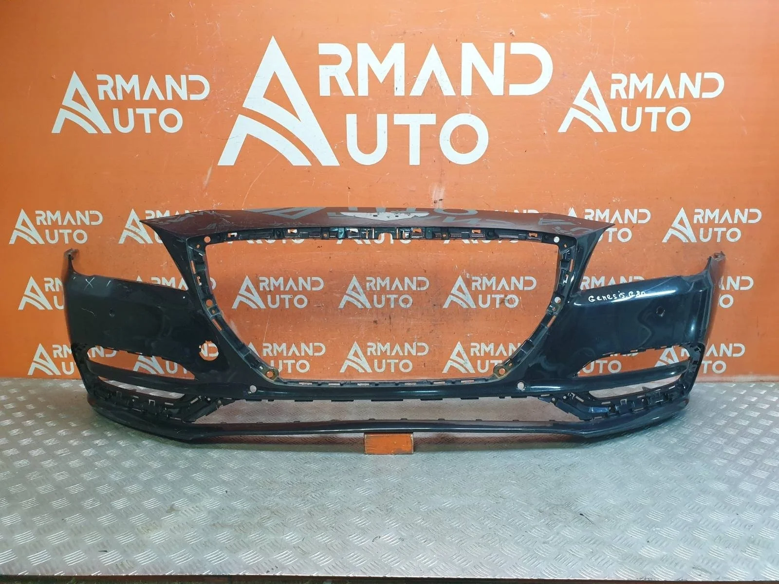 Бампер Genesis G80 2016-2020