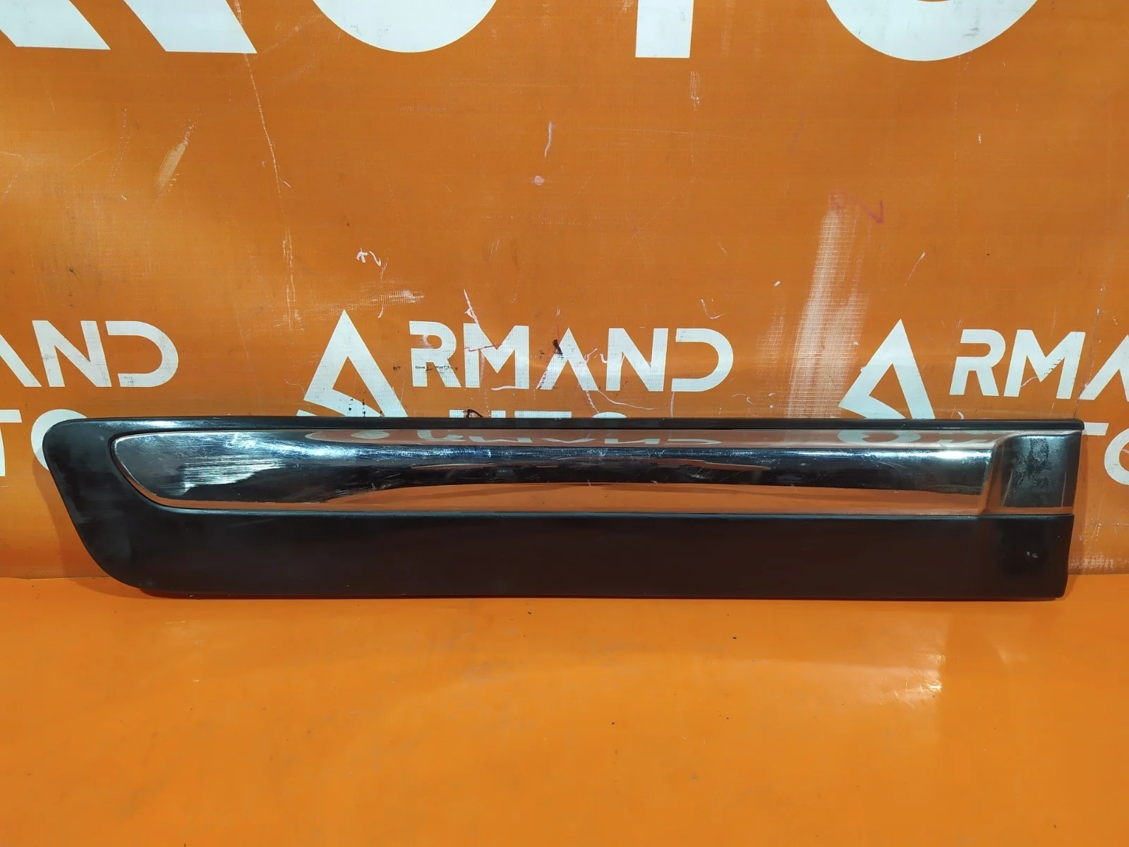 Молдинг двери Lexus LX 2012-2015 3 URJ200