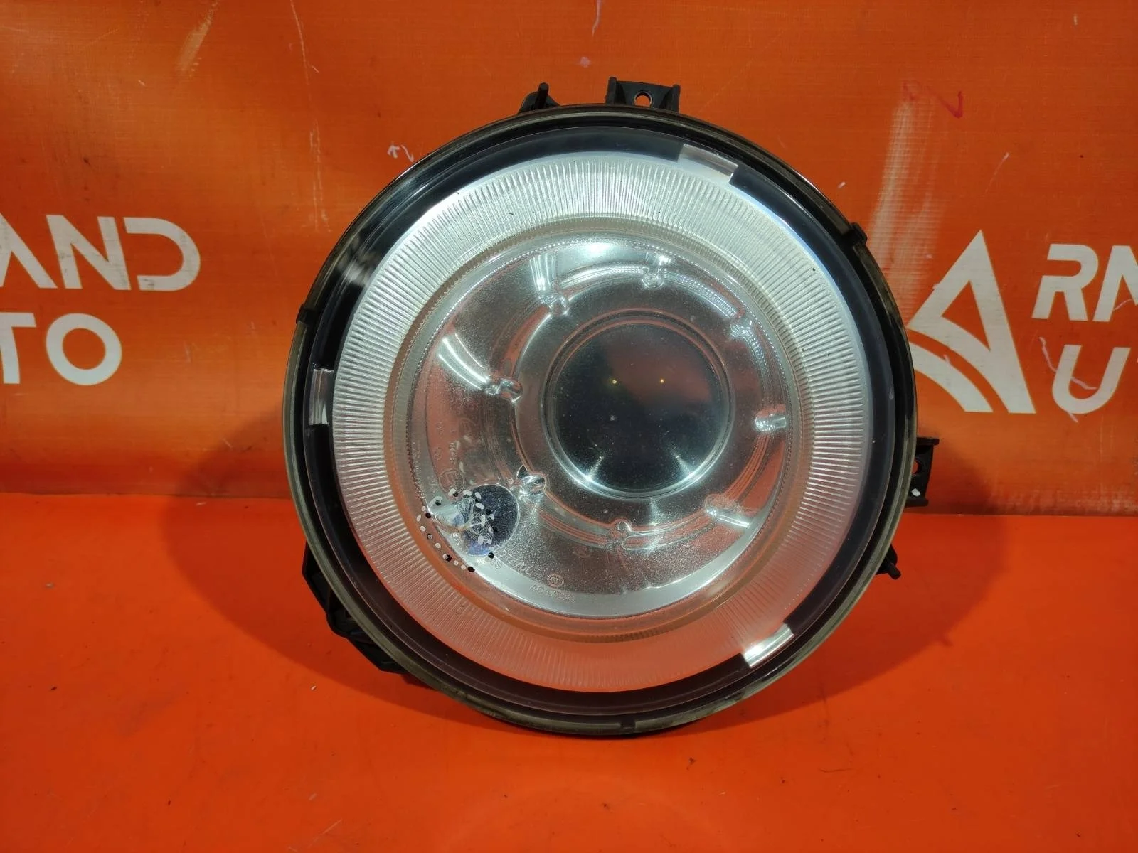 Фара Mercedes G-Class 2006-2018 W463