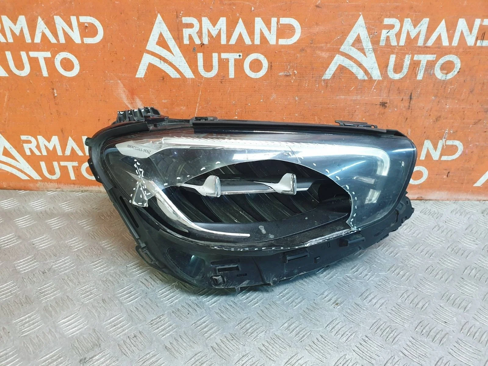 Фара Mercedes -Class 2020-нв W213, S213, C238