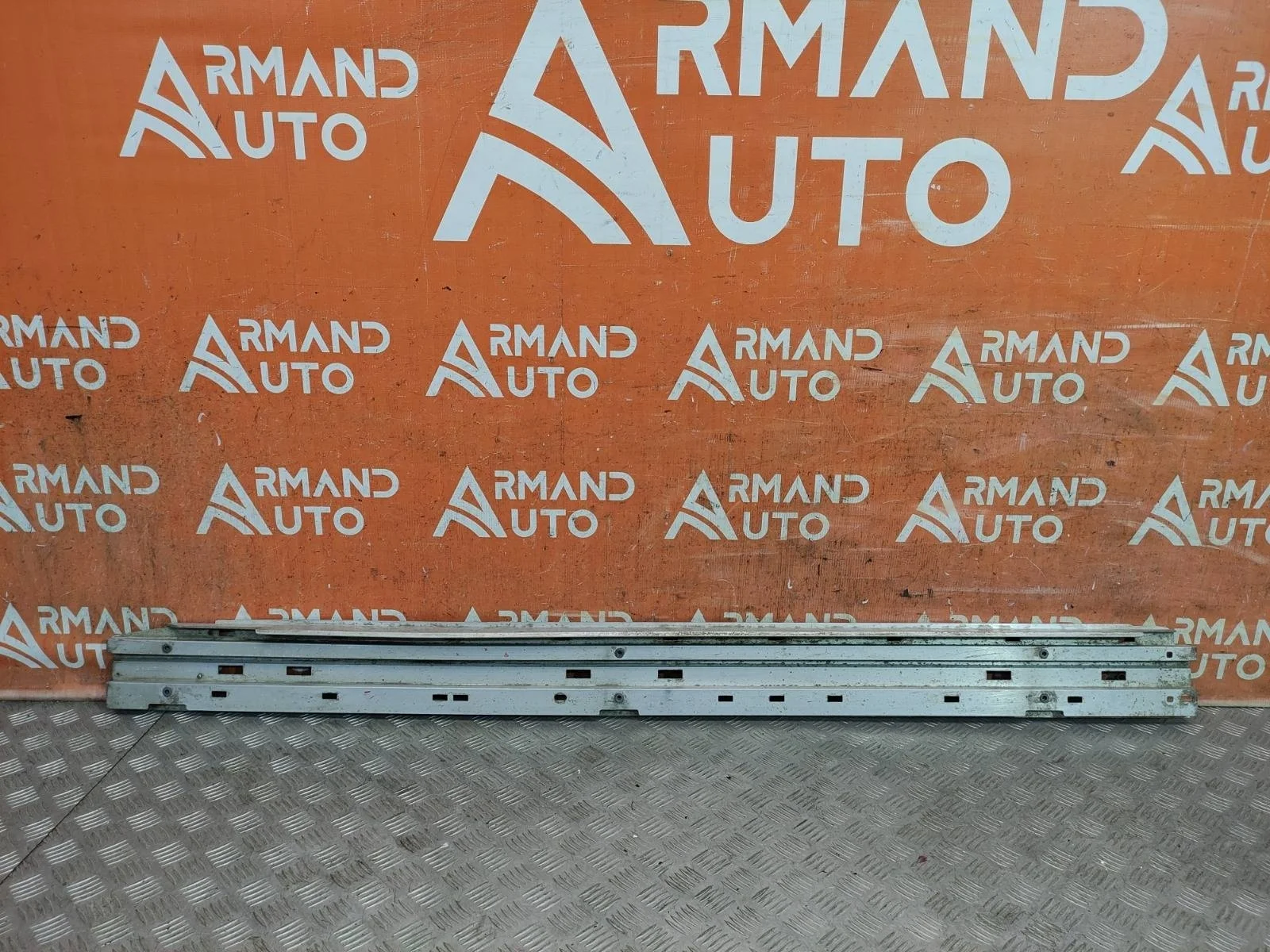 Кронштейн подножки порога Toyota Land Cruiser Prado 2009-нв 150