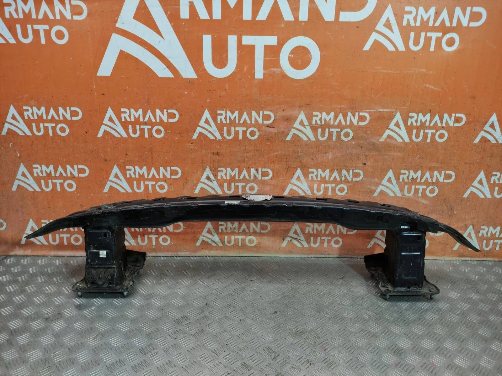 Усилитель бампера Mercedes GL GLS-Class 2012-2019 X166