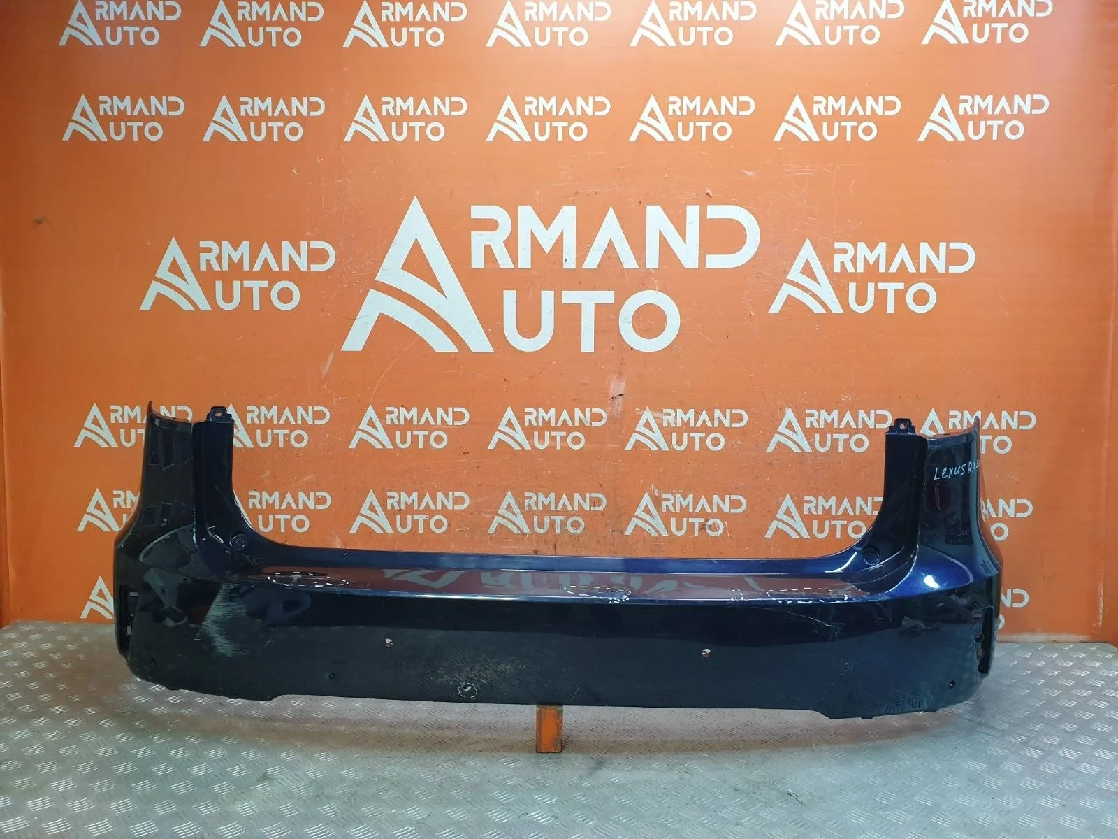 Бампер Lexus RX 2015-2019 4