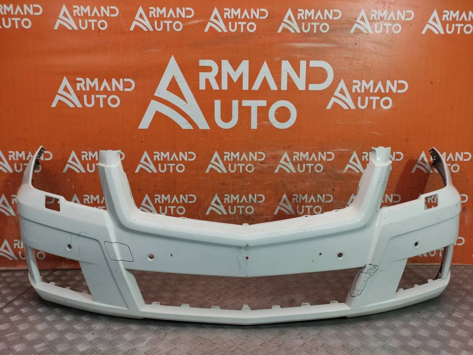 Бампер Mercedes GLK-Class 2008-2012 X204