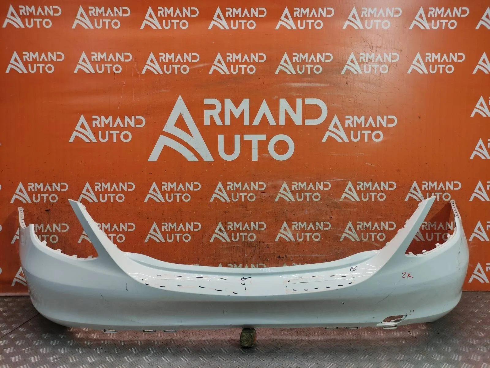 Бампер Mercedes -Class 2014-2021 W205