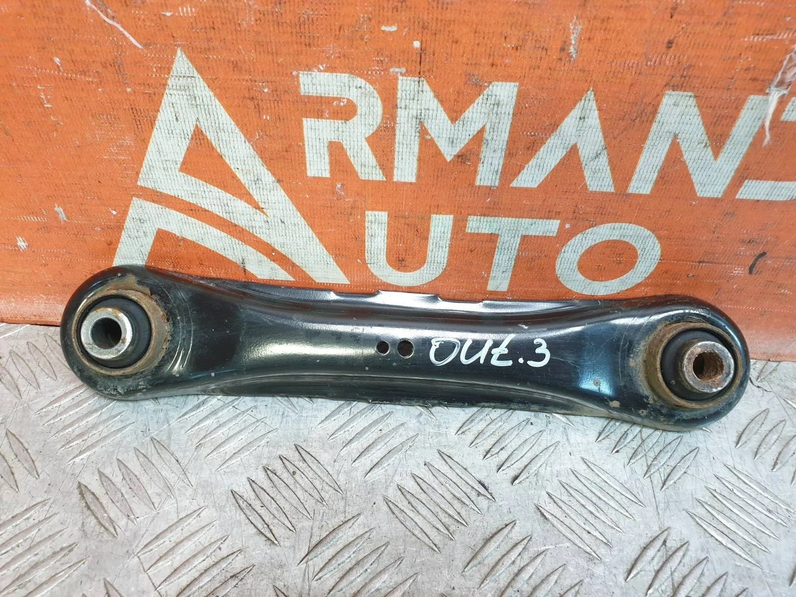 Рычаг подвески Mitsubishi Outlander 2012-нв 3