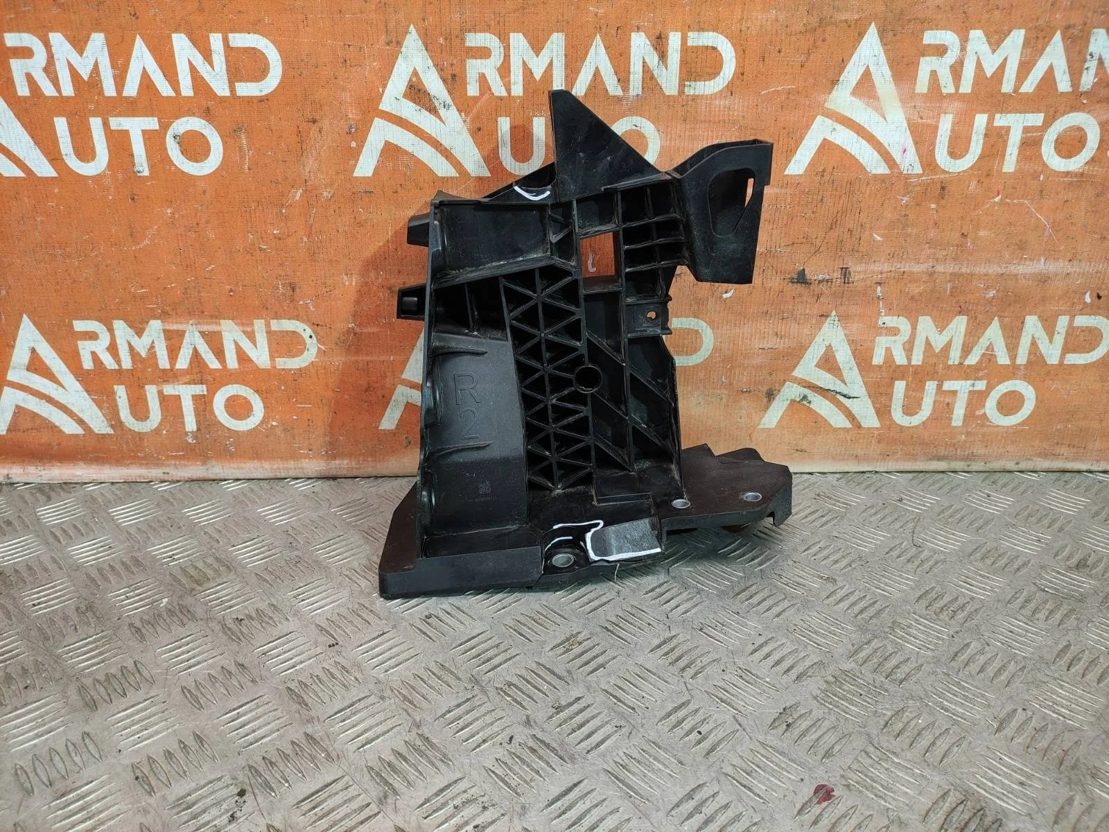 Кронштейн панели передней Mercedes GLE-Class 2018-нв V167