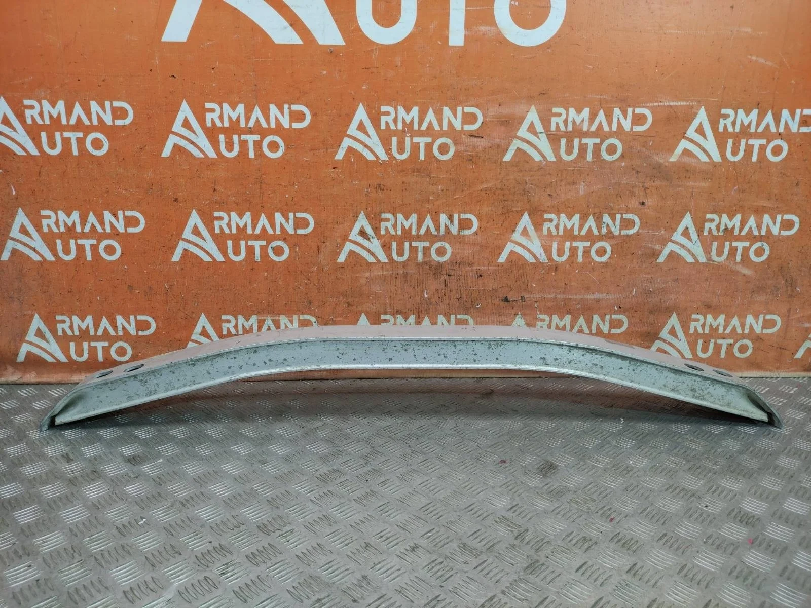 Усилитель бампера Lexus NX 2014-2021