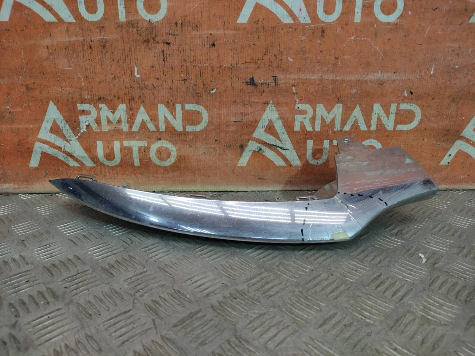 Декоративная накладка бампера Mercedes GLE-Class Coupe 2015-2019 C292