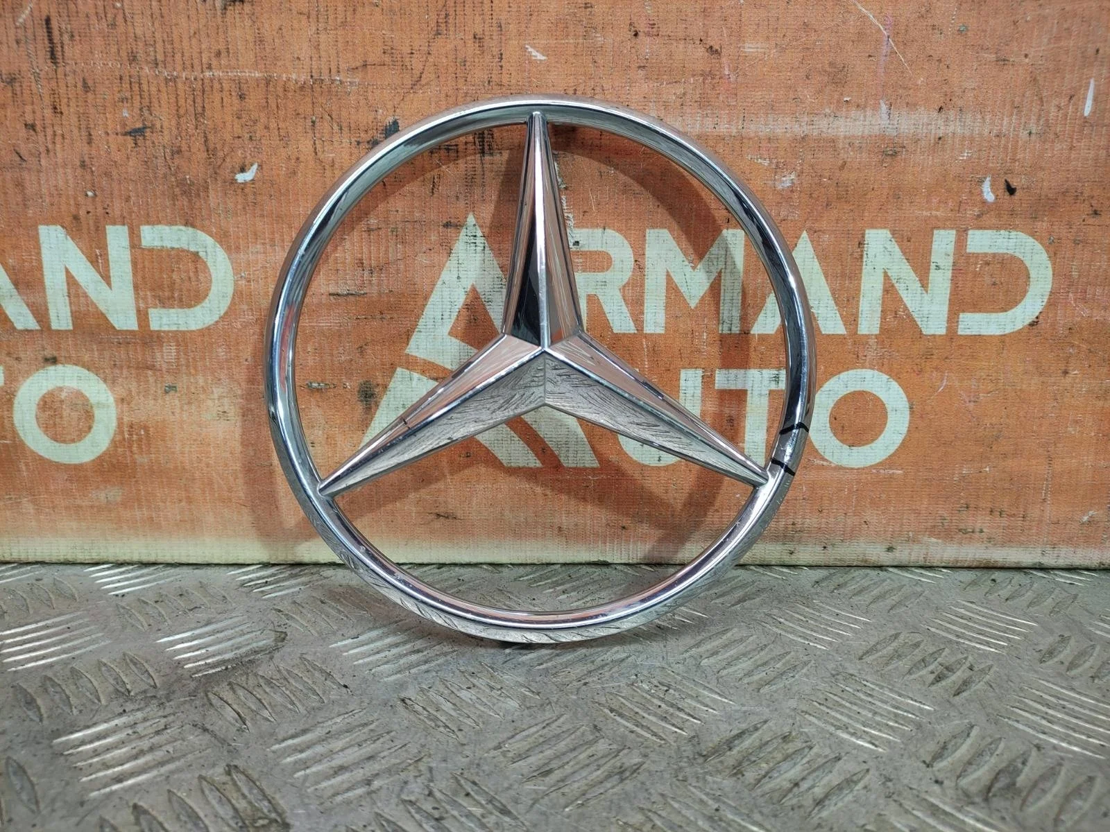 Эмблема Mercedes ML GLE-Class 2015-2018 W166