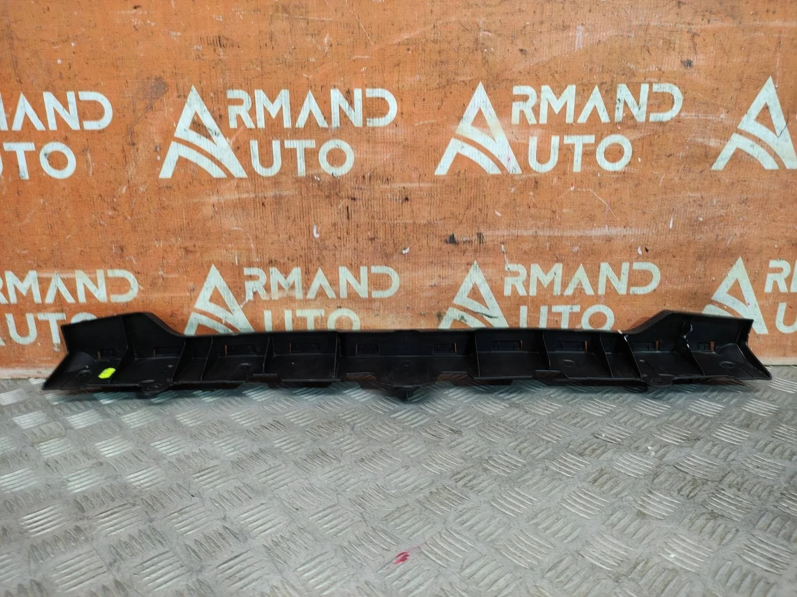 Кронштейн бампера Renault Arkana 2019-нв