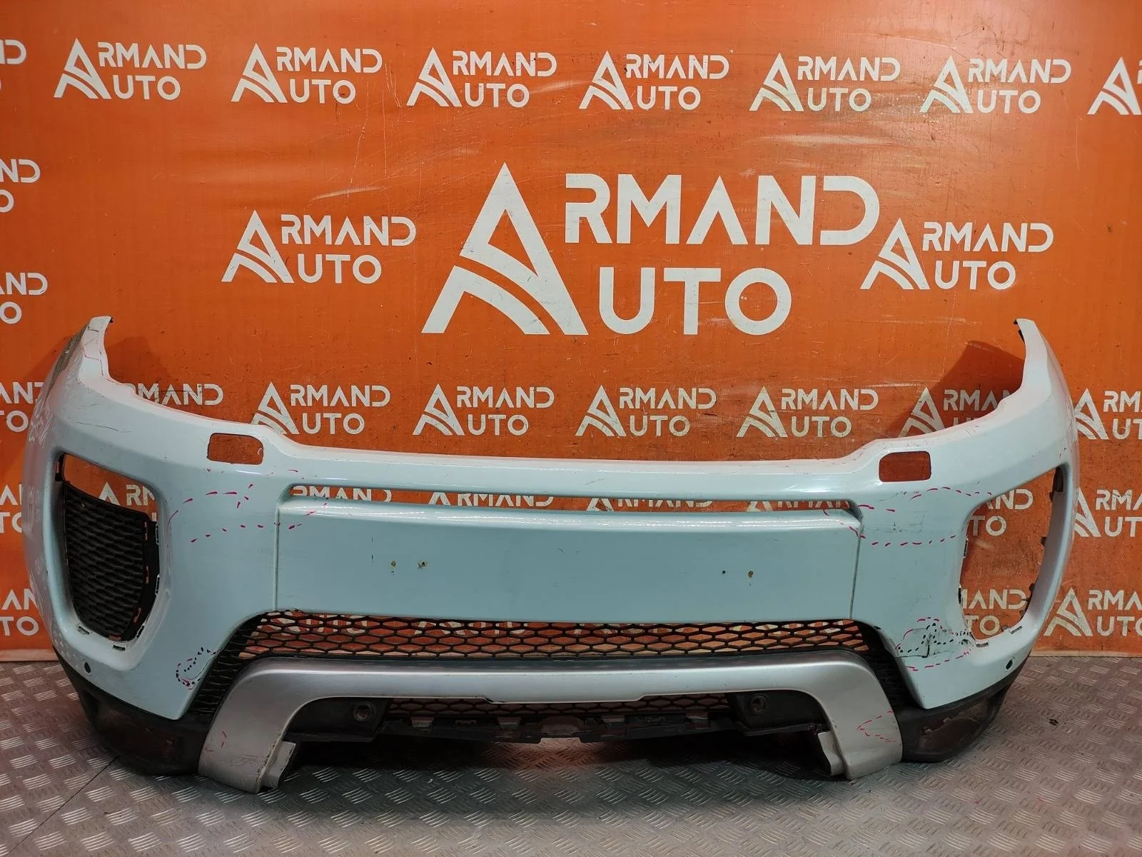 Бампер Land Rover Range Evoque 2015-2018 L538