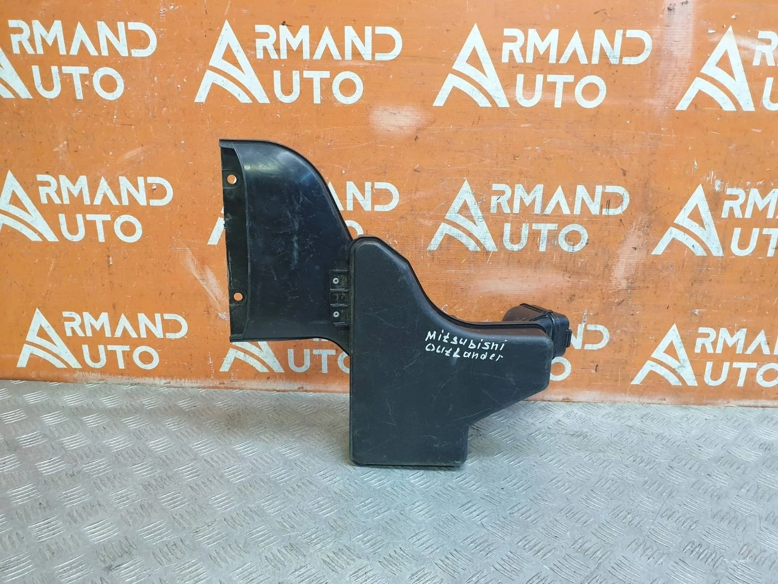 Патрубок воздушного фильтра Mitsubishi Outlander 2015-нв 3