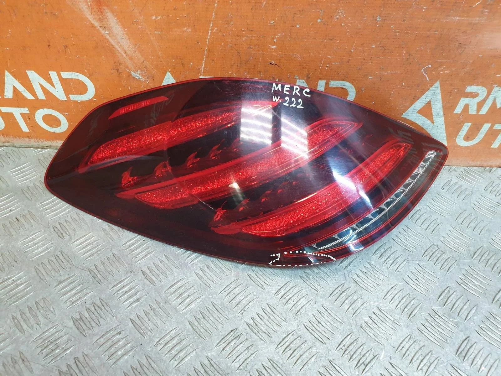 Фонарь Mercedes -Class 2017-2020 W222
