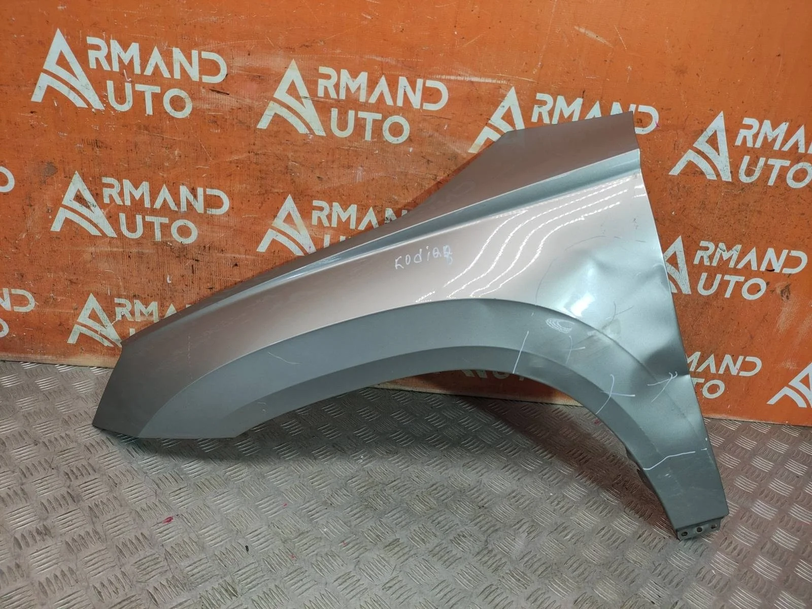 Крыло Skoda Karoq 2017-нв