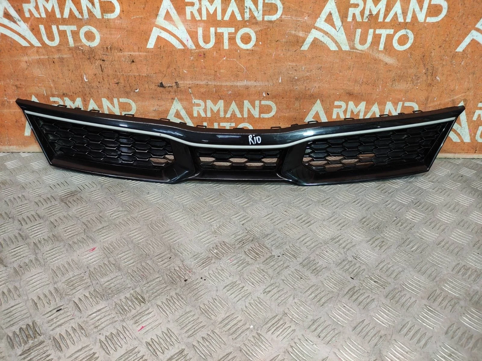 Решетка радиатора Kia Rio 2020-нв 4 FB