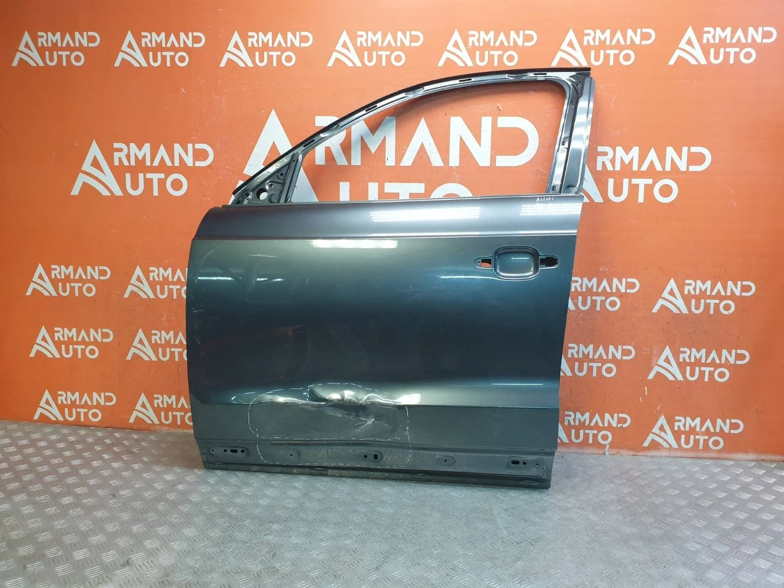 Дверь Audi Q3 2011-2018 8U