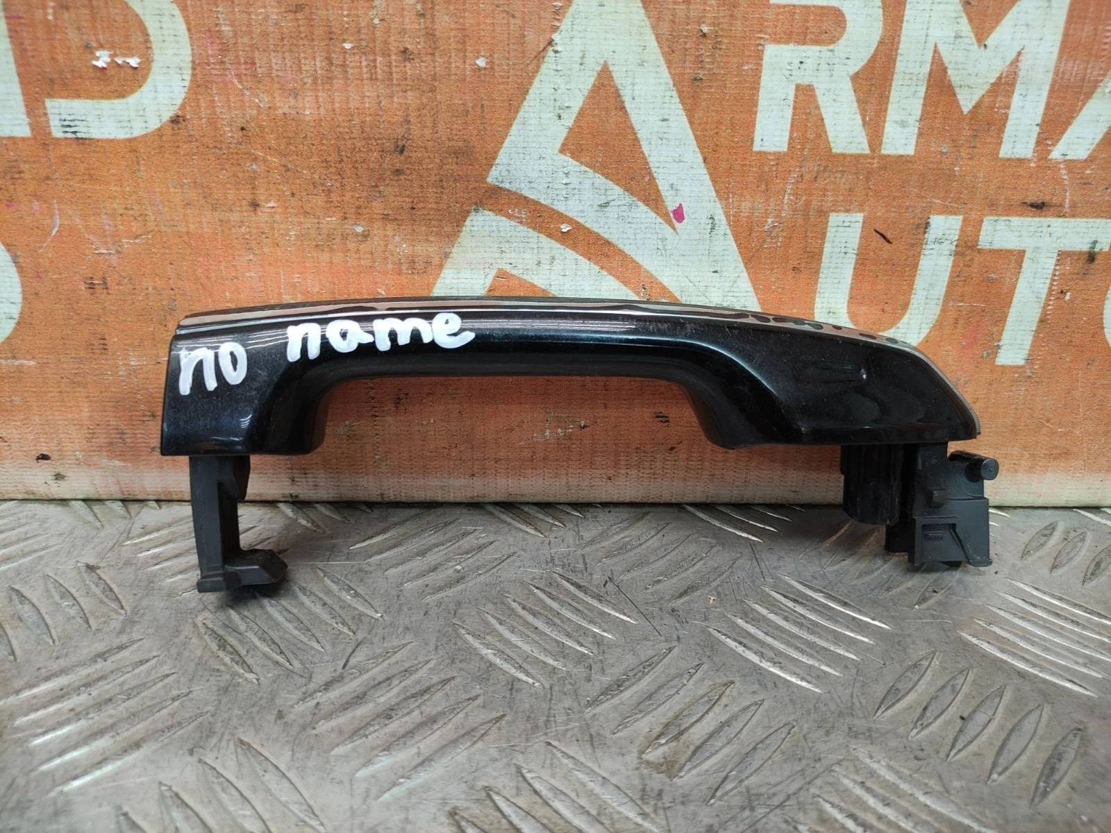 Ручка двери внешняя Lexus LX 2015-2023 URJ200