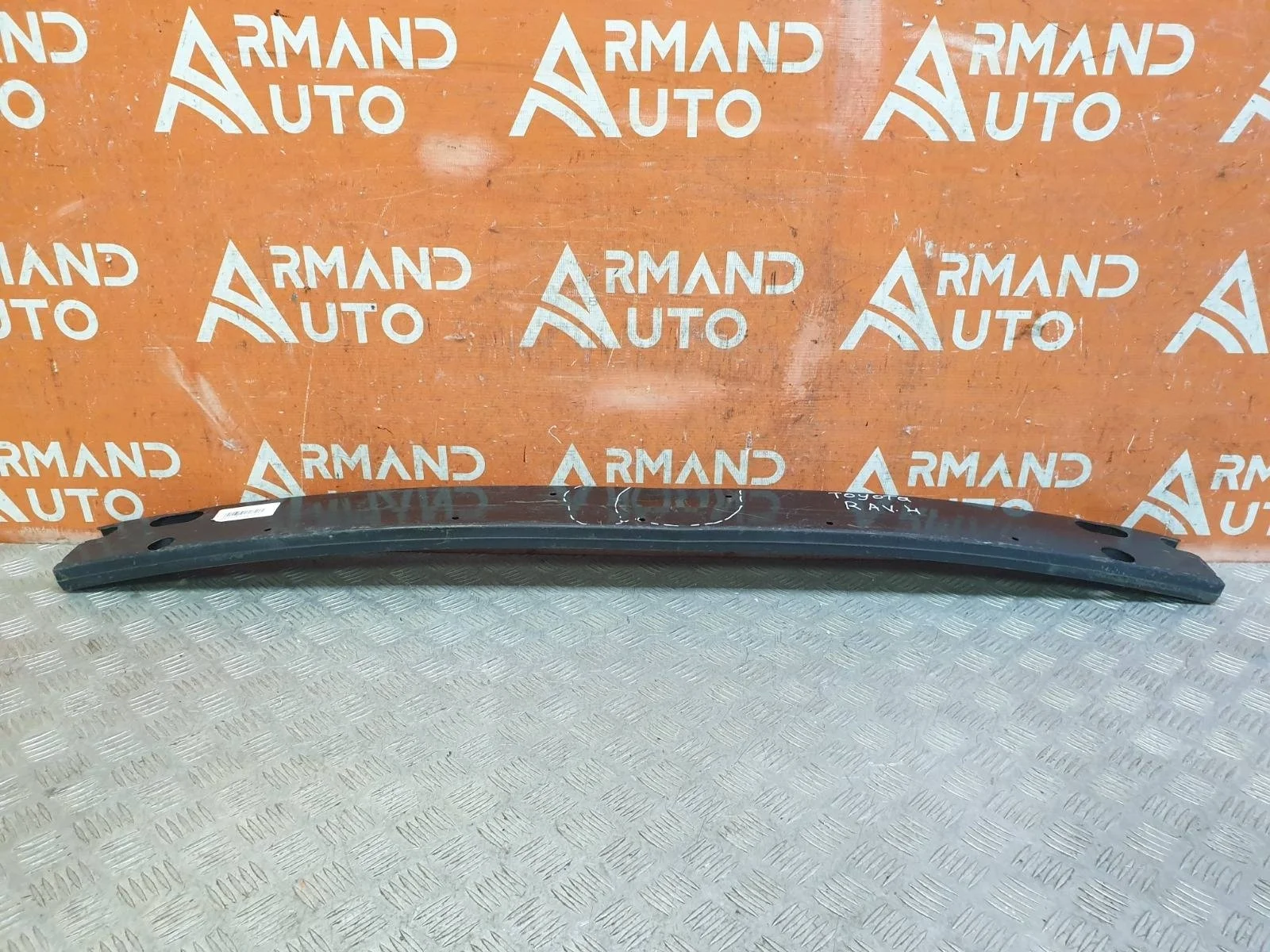 Усилитель бампера Toyota RAV4 2012-2019 CA40