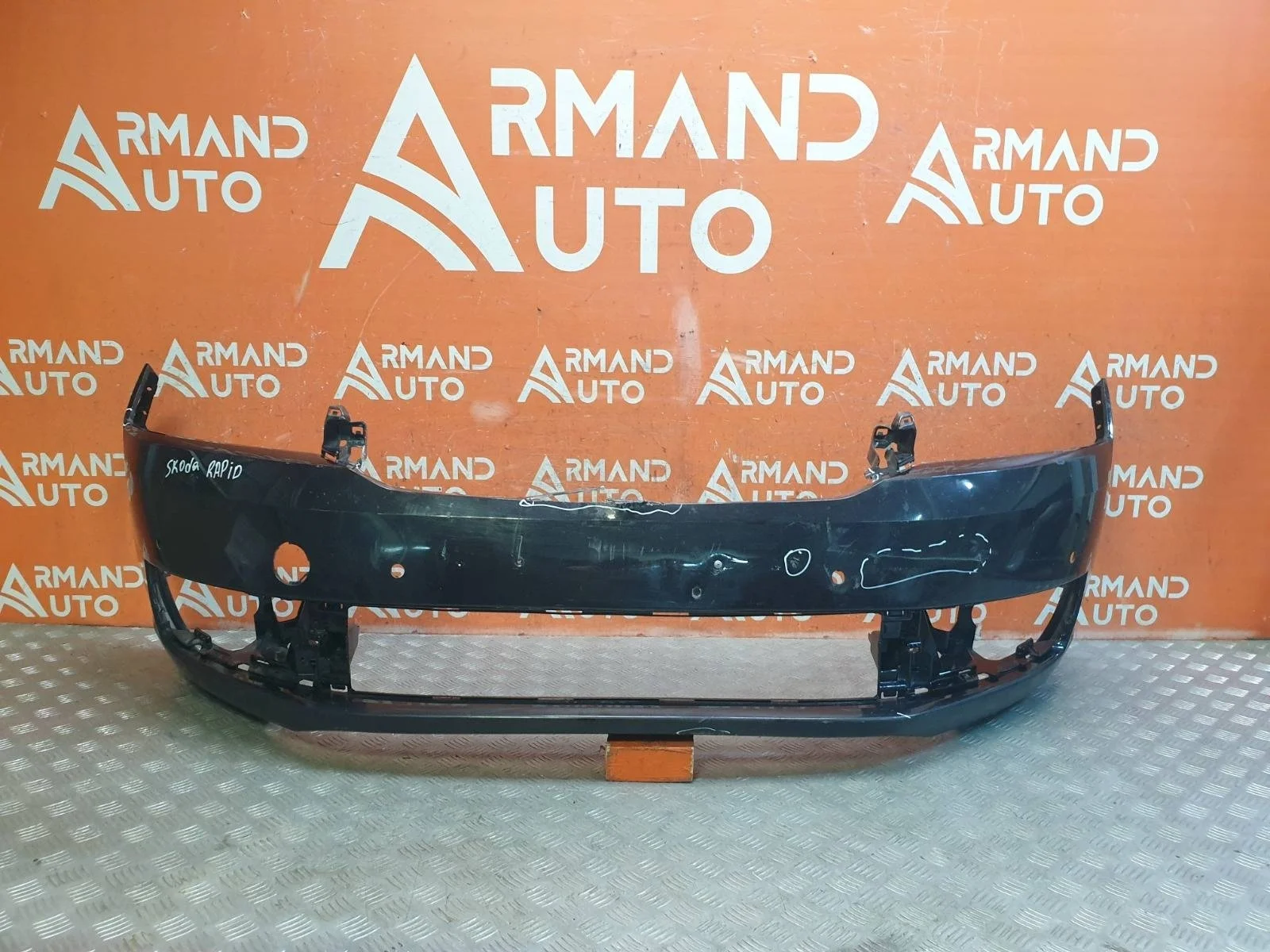 Бампер Skoda Rapid 2014-2020