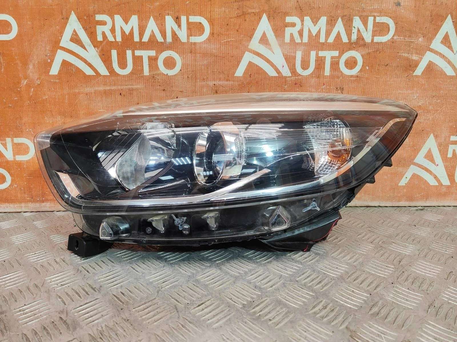 Фара RENAULT Kaptur 2016-нв