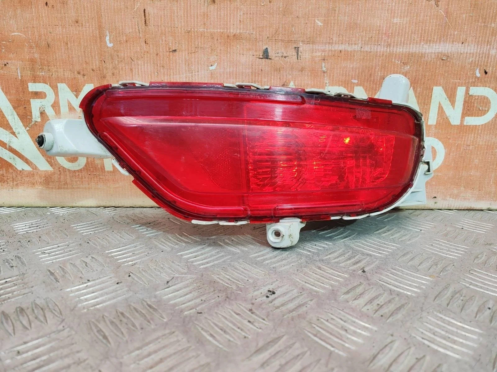 Фонарь противотуманный Mazda CX-5 2017-нв