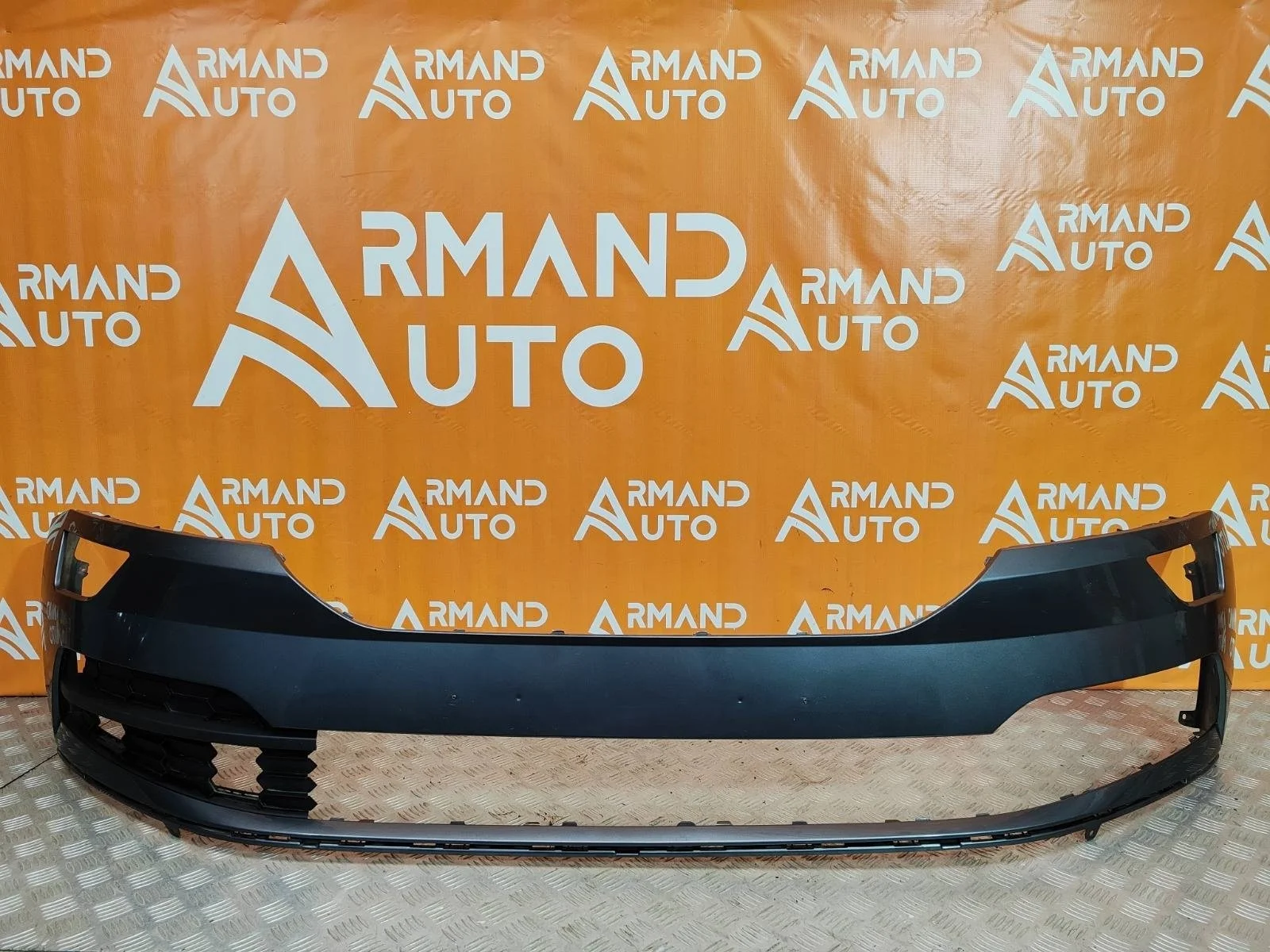 Бампер Skoda Karoq 2017-нв