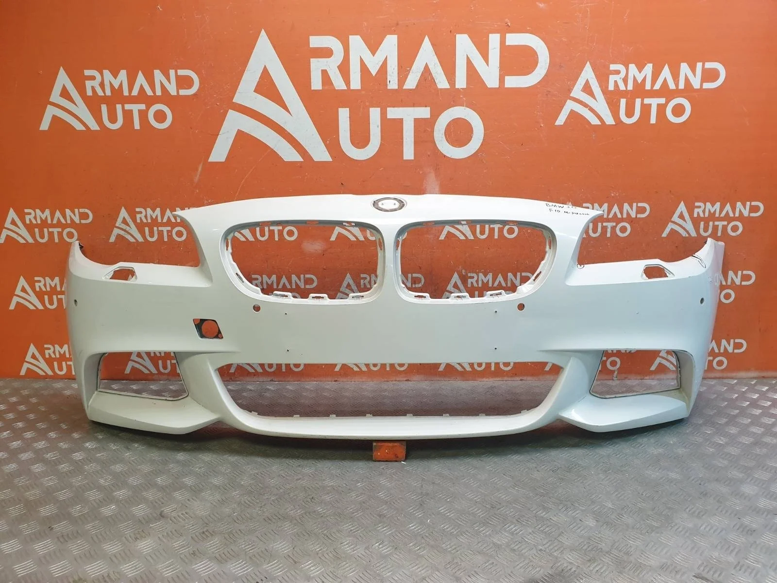 Бампер BMW 5 series 2013-2017 F10 F11