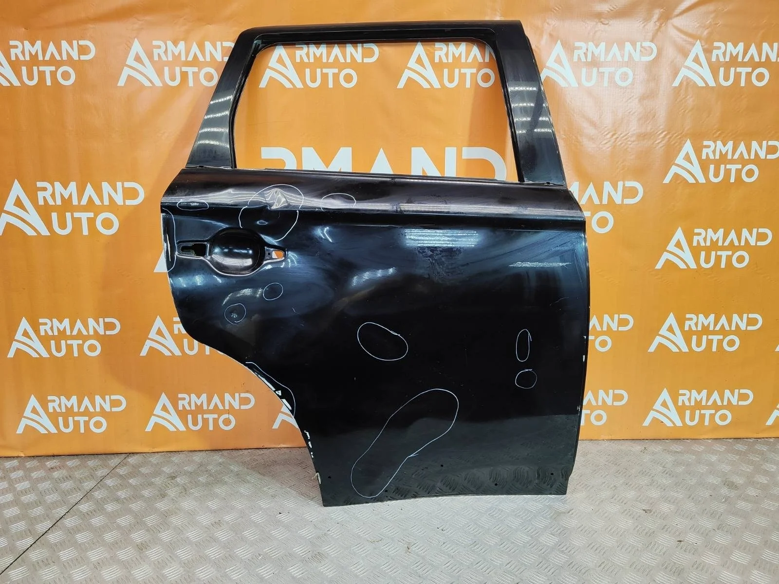 Дверь Mitsubishi Outlander 2015-нв 3