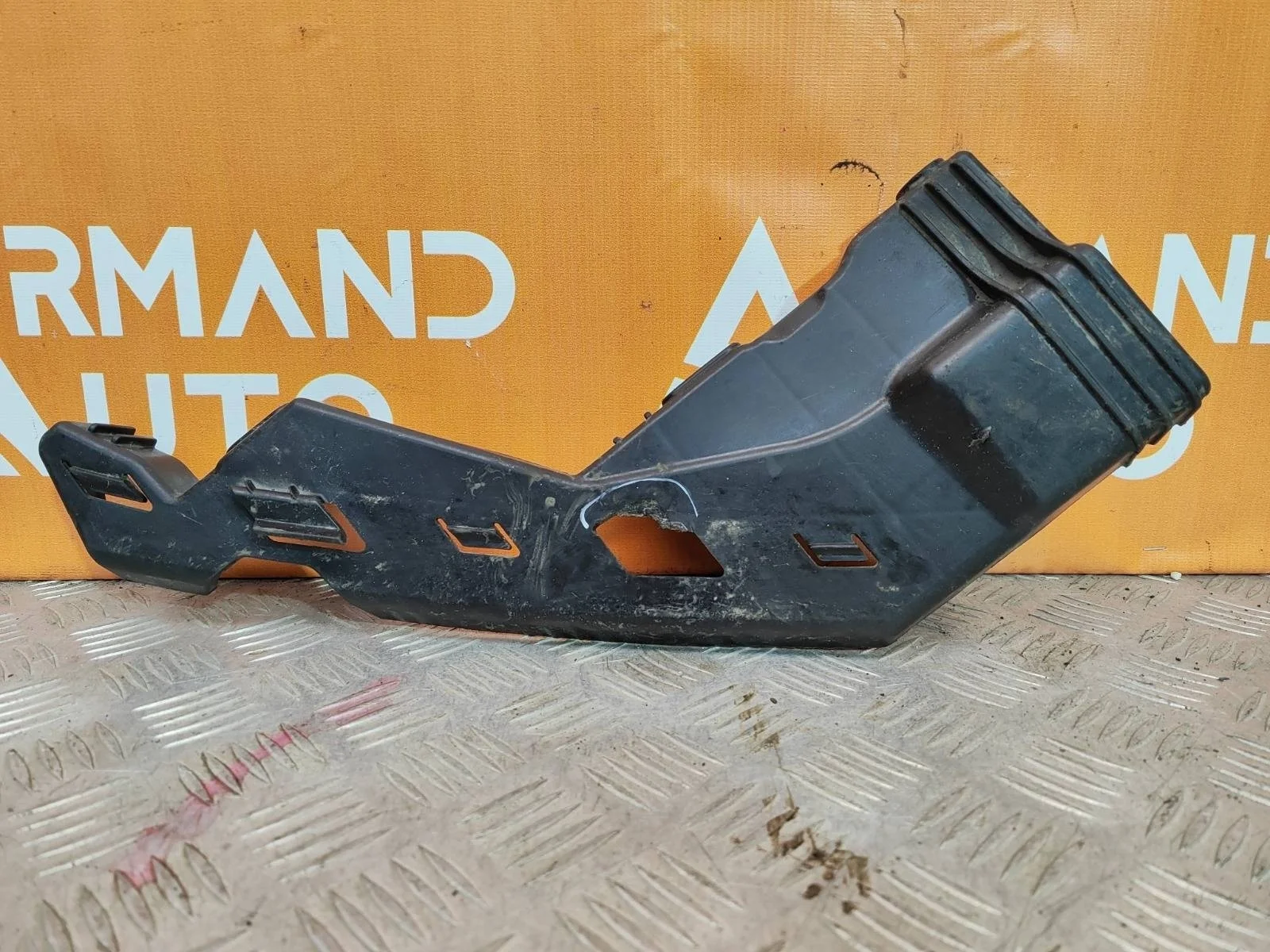 Кронштейн бампера Hyundai Tucson 2015-2021 3