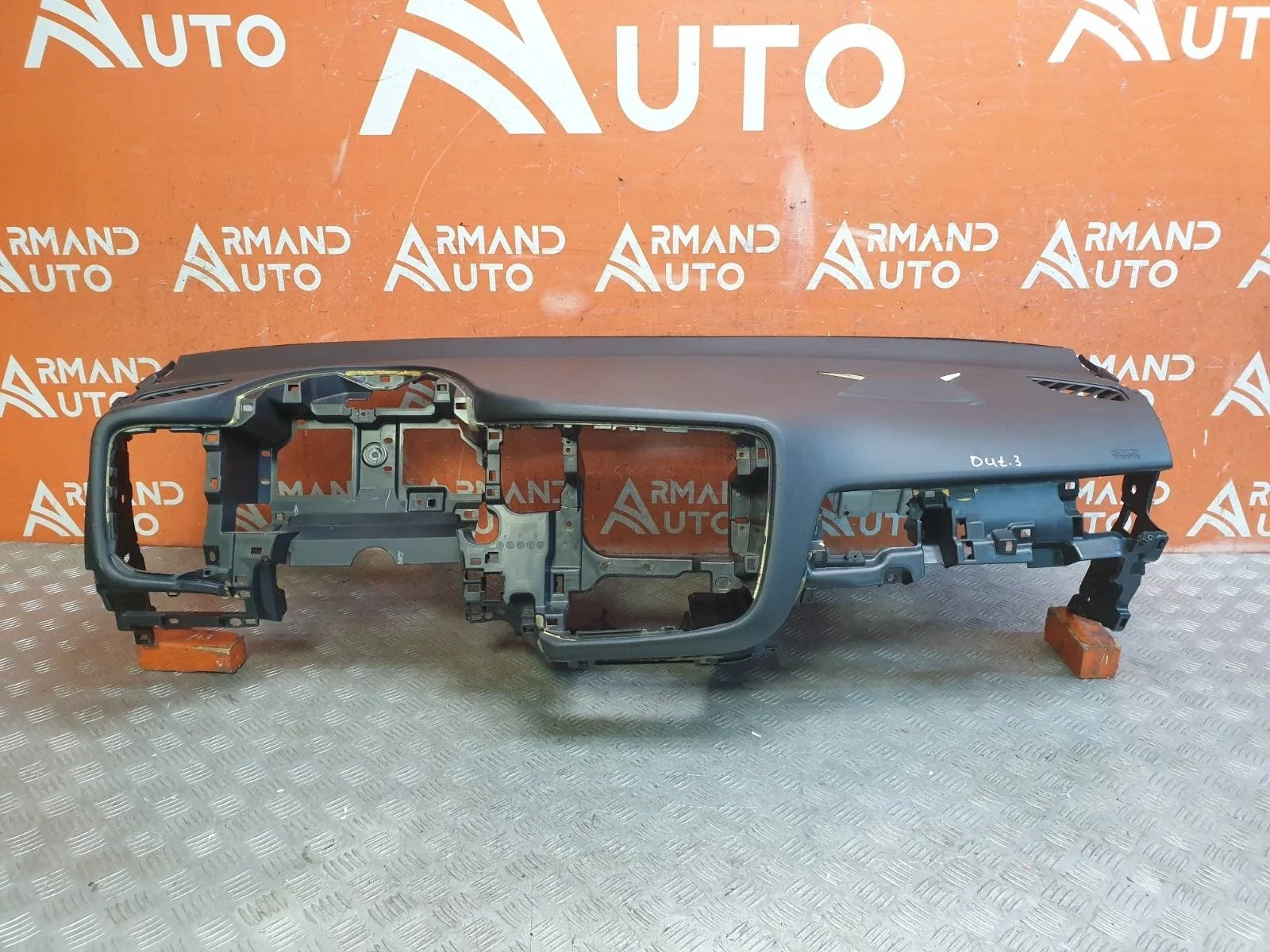 Торпедо Mitsubishi Outlander 2012-нв 3