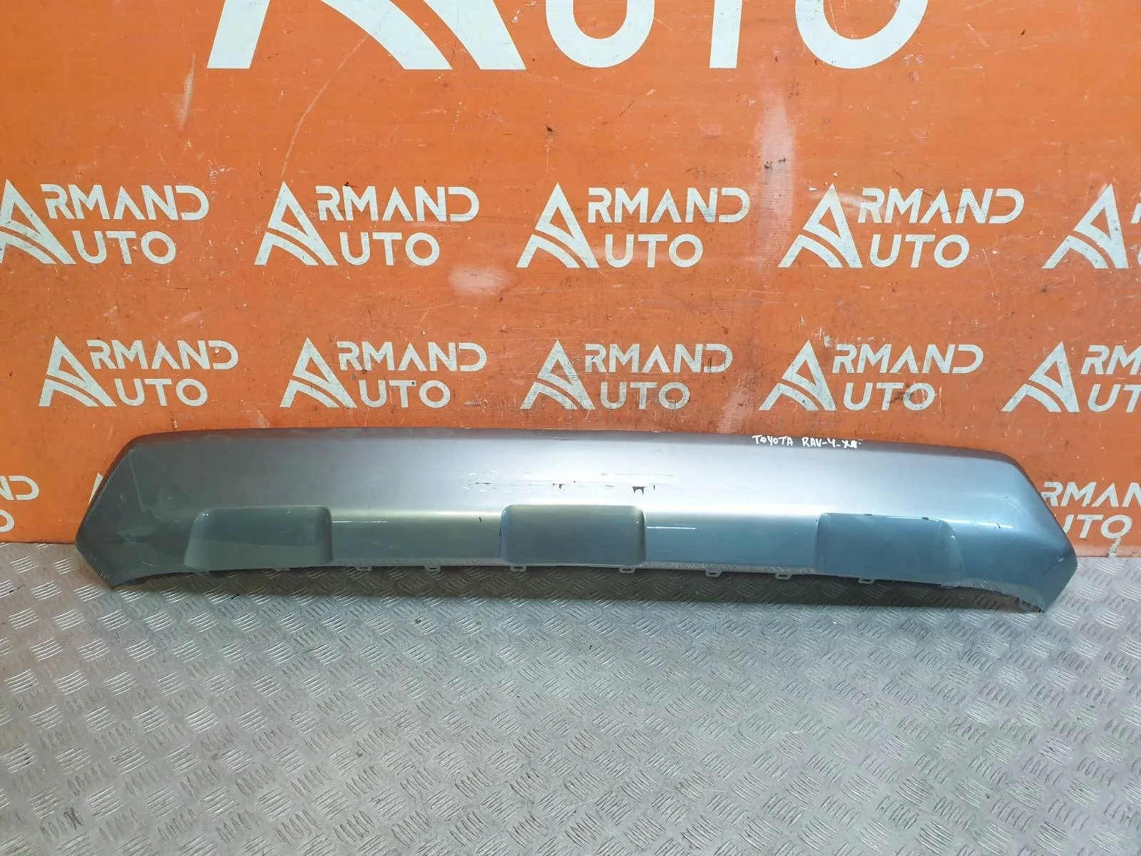 Накладка бампера Toyota RAV4 2018-нв 5 XA50