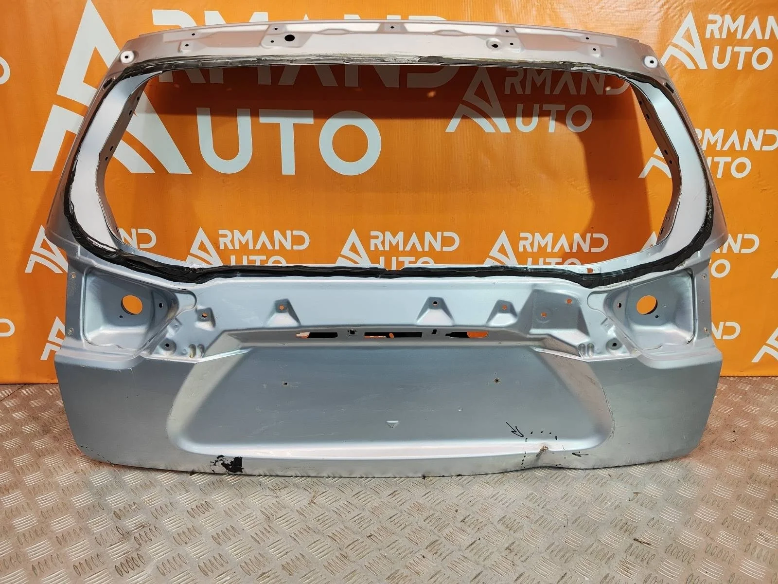 Дверь багажника Mitsubishi Outlander 2005-2013 XL